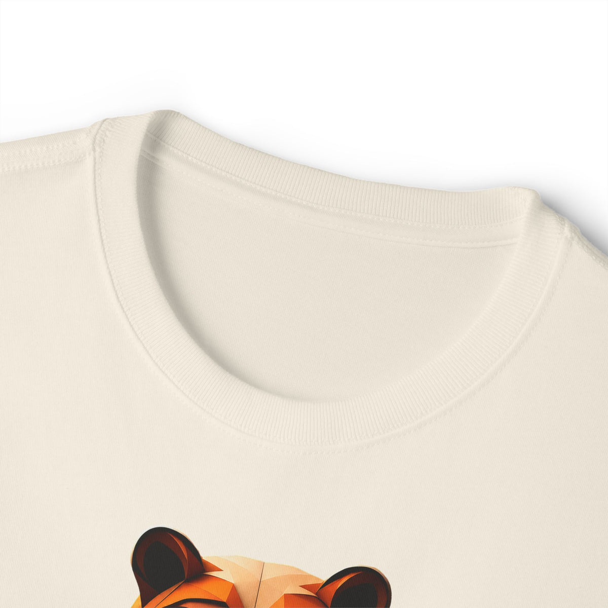 Geometric Bear Graphic Tee — Modern Animal Art Oversized T‑Shirt